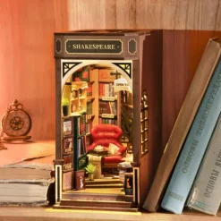 Bookstore DIY Book Nook