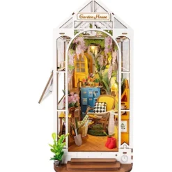 Garden House DIY Book Nook