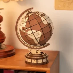 Globe Construction Kit