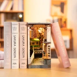 Sakura Denysa DIY Book Nook